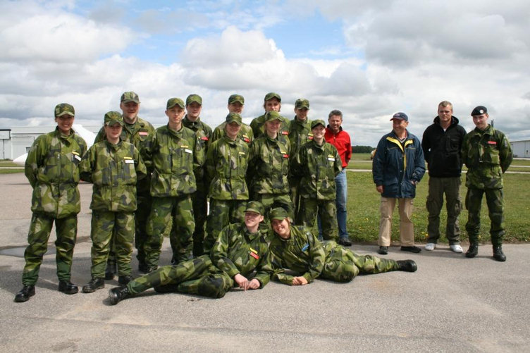 1-Schwedische Luftwaffen Jugend- Hovby airfield Mai 2009
